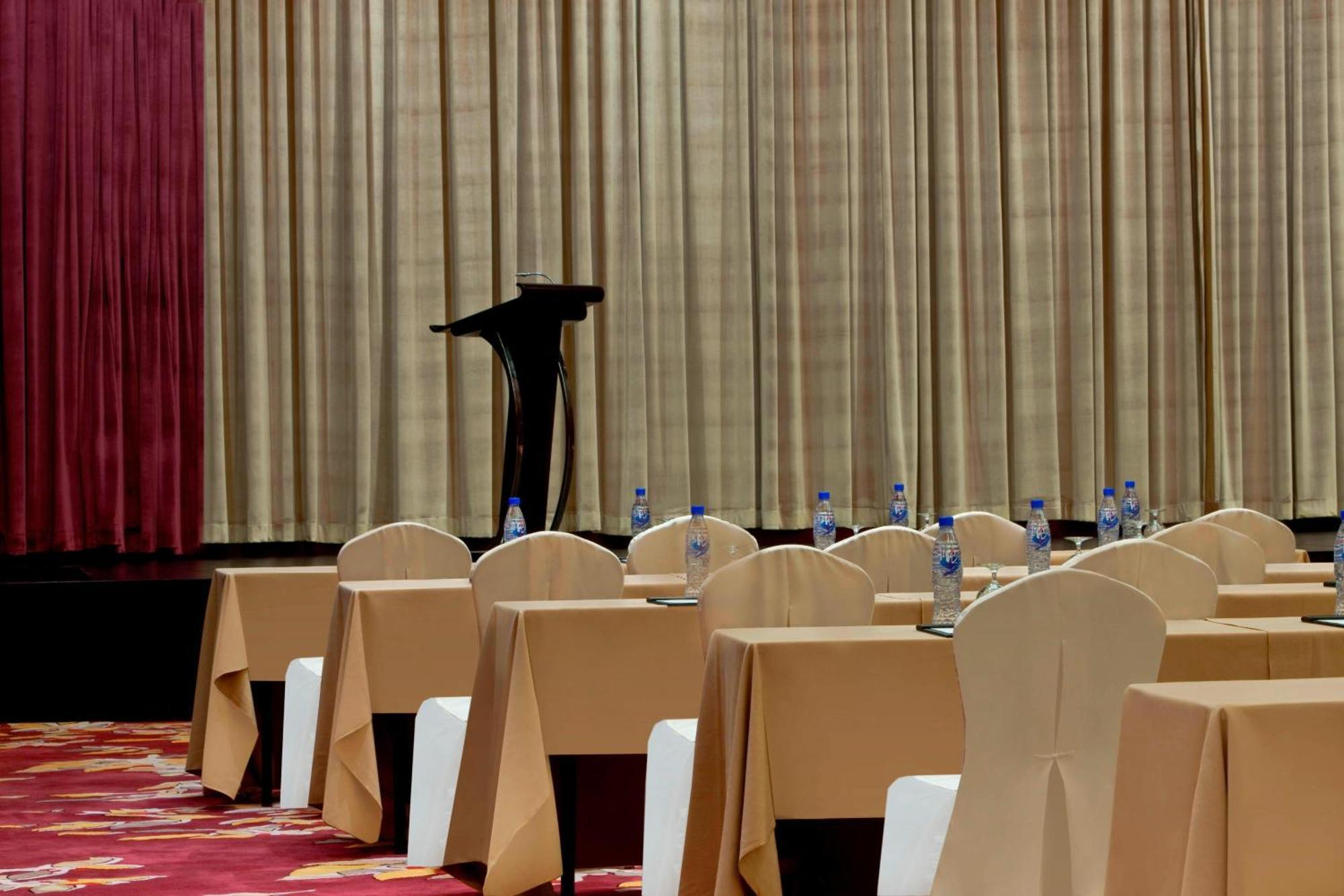 Four Points By Sheraton Hangzhou, Binjiang Екстериор снимка
